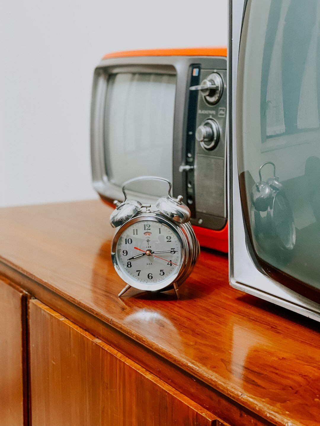 mid century tv commercial